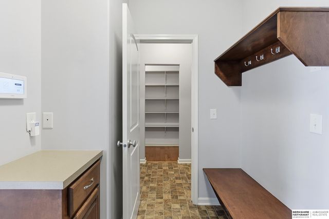 19902 Ash Street, Gretna, NE 68028