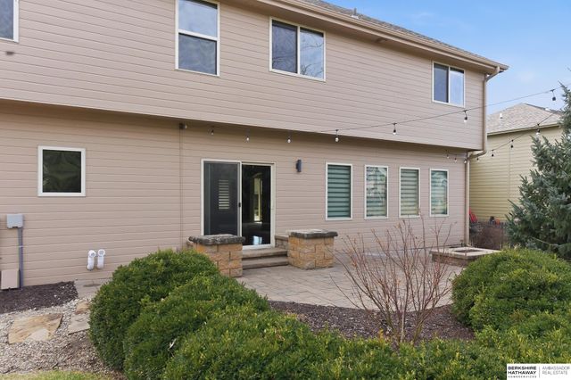 19902 Ash Street, Gretna, NE 68028