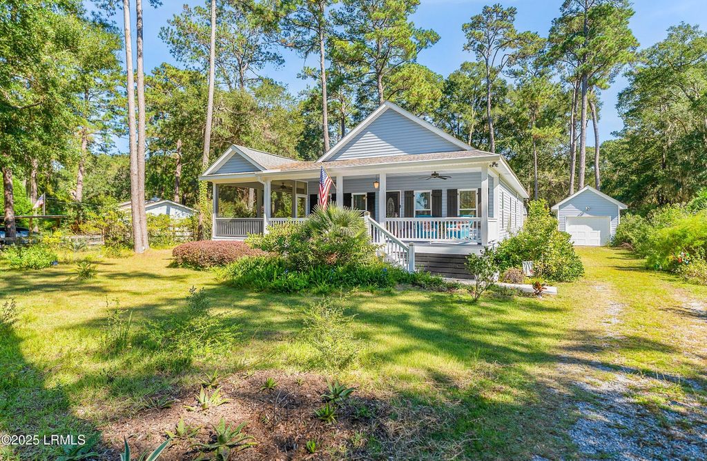 66 Dulamo Bluff, St. Helena Island, SC 29920