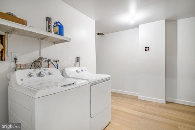 1325 BARNABY TER SE, Washington, DC 20032