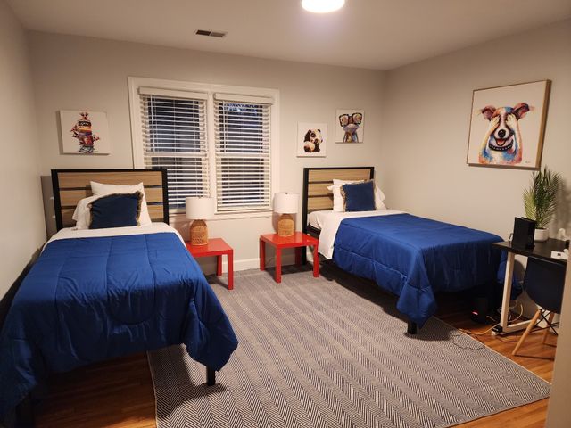 1215 Trotwood Ave, Columbia, TN 38401