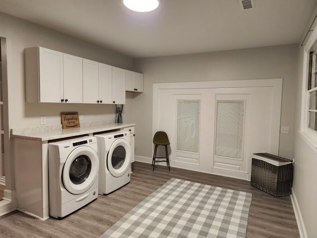 1215 Trotwood Ave, Columbia, TN 38401