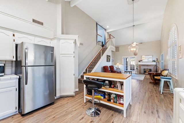 7572 N Millbrook Avenue, Fresno, CA 93720