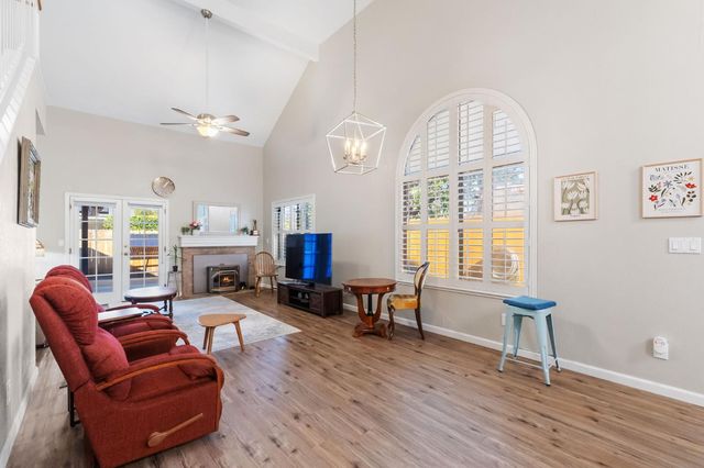 7572 N Millbrook Avenue, Fresno, CA 93720