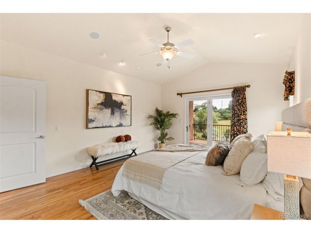 2425 Mesa Crest Grv, Colorado Springs, CO 80904