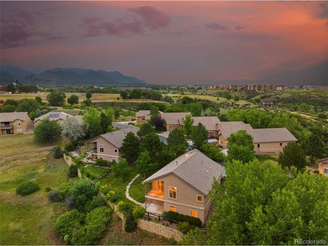 2425 Mesa Crest Grv, Colorado Springs, CO 80904