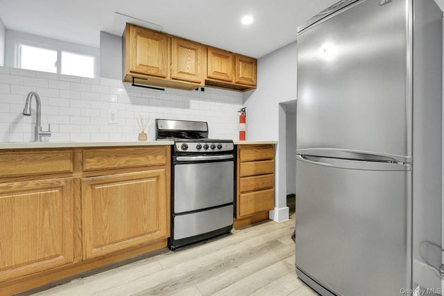 92-13 245th Street, Floral Park, NY 11001