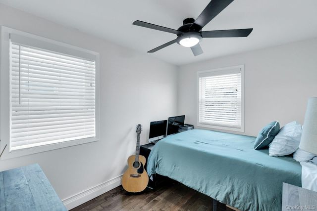 92-13 245th Street, Floral Park, NY 11001