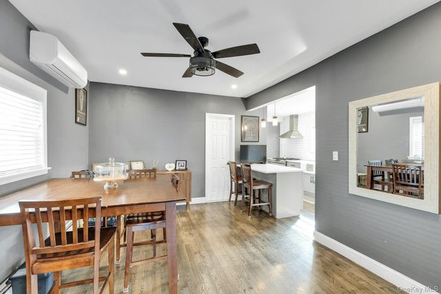 92-13 245th Street, Floral Park, NY 11001