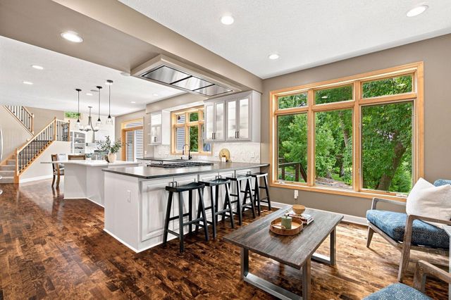 1015 Settlers Road, Medina, MN 55340