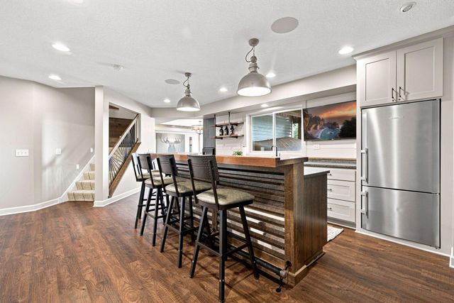 1015 Settlers Road, Medina, MN 55340