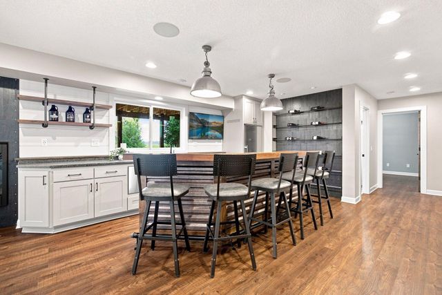 1015 Settlers Road, Medina, MN 55340
