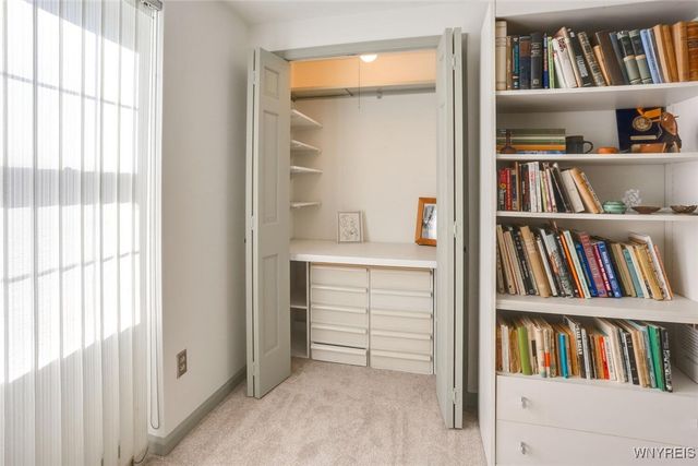 1380 Maple Road 8, Amherst, NY 14221