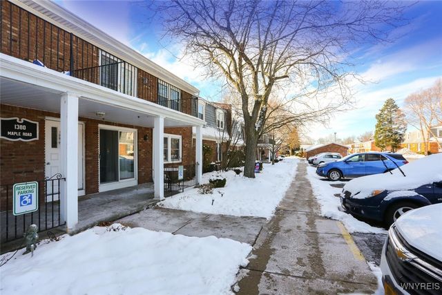 1380 Maple Road 8, Amherst, NY 14221