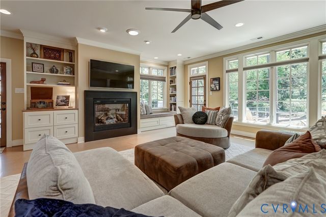 507 Honaker Ave, Richmond, VA 23226