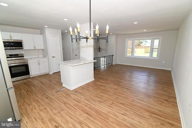 2124 BELL TREE LN, Waldorf, MD 20601