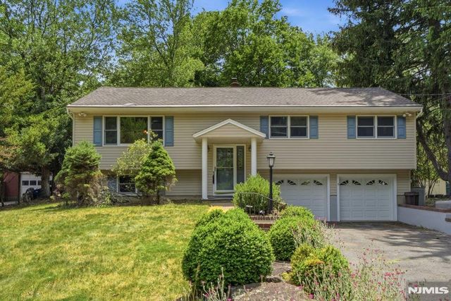 741 Westwood Avenue, River Vale, NJ 07675