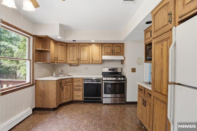 741 Westwood Avenue, River Vale, NJ 07675