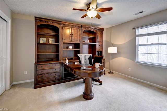 3912 Cromwell LN, Williamsburg, VA 23188