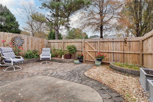 3912 Cromwell LN, Williamsburg, VA 23188