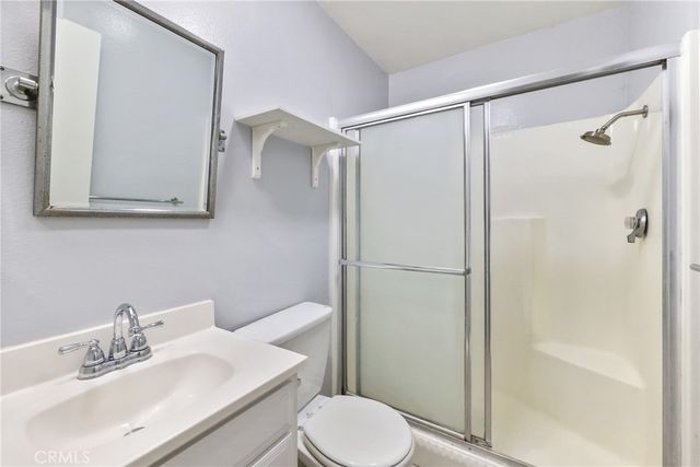 2521 W Sunflower R1, Santa Ana, CA 92704