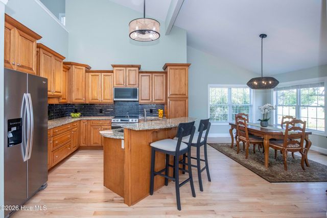 3125 Lakeside Commons Drive SE 37, Southport, NC 28461