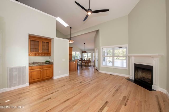 3125 Lakeside Commons Drive SE 37, Southport, NC 28461