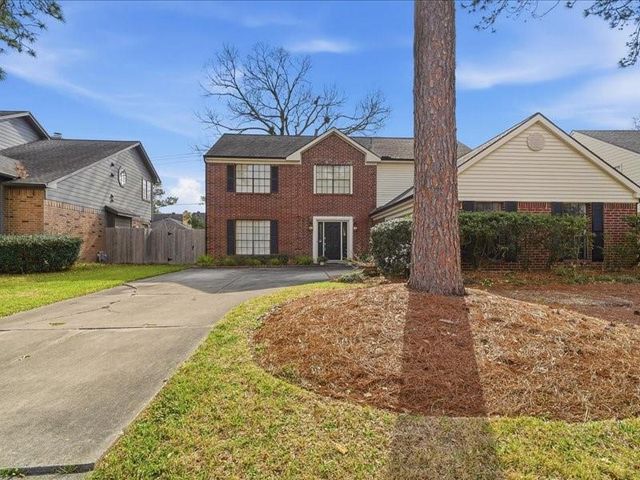 1102 Mabry Mill Road, Houston, TX 77062