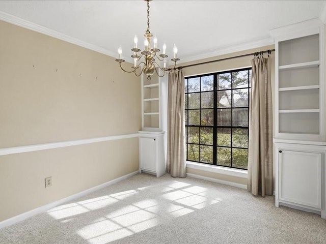 1102 Mabry Mill Road, Houston, TX 77062