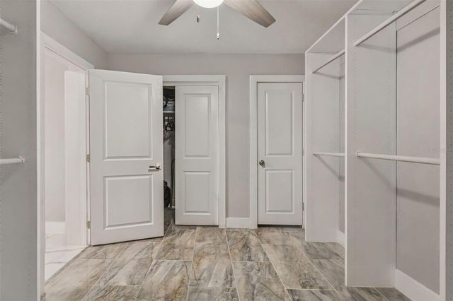 1102 E RIVER COVE STREET, Tampa, FL 33604