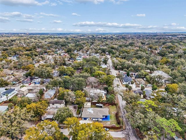 1102 E RIVER COVE STREET, Tampa, FL 33604