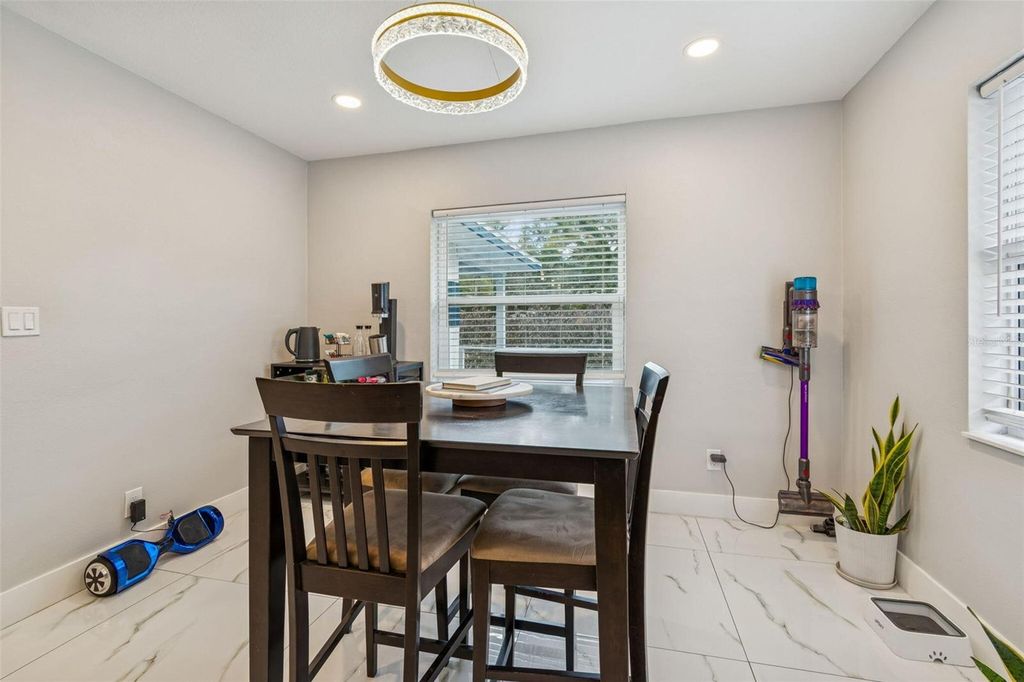 Image 25 of property listing at 1102 E RIVER COVE STREET, Tampa, FL 33604