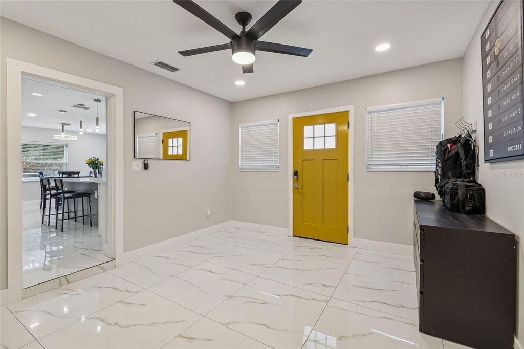 Image 35 of property listing at 1102 E RIVER COVE STREET, Tampa, FL 33604