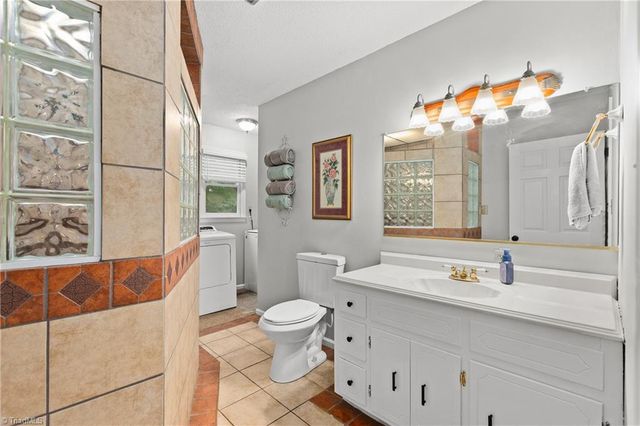 1132 Kennedy Street, Yadkinville, NC 27055