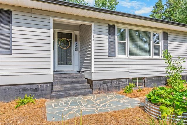 1132 Kennedy Street, Yadkinville, NC 27055