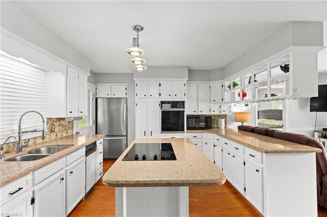1132 Kennedy Street, Yadkinville, NC 27055