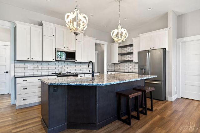 7425 Stoneham Circle, Clearcreek Twp., OH 45066