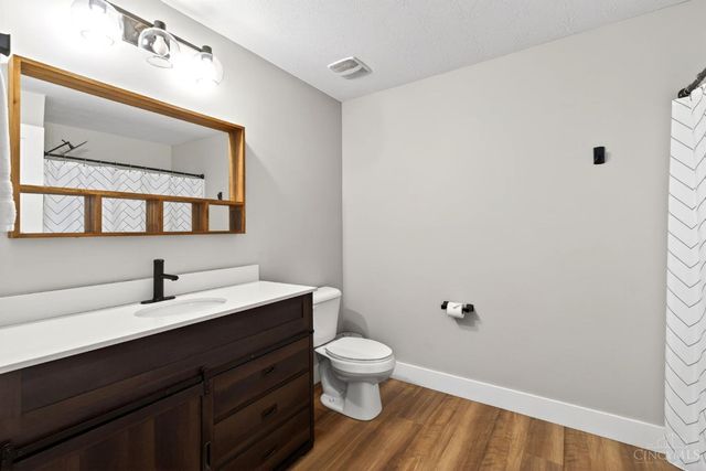 7425 Stoneham Circle, Clearcreek Twp., OH 45066