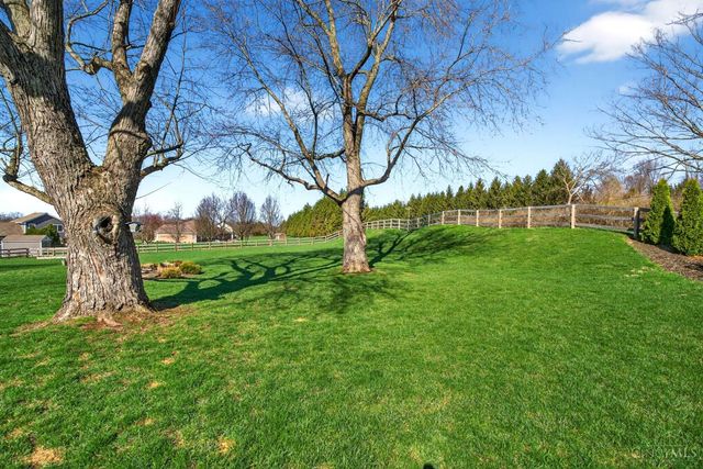 7425 Stoneham Circle, Clearcreek Twp., OH 45066