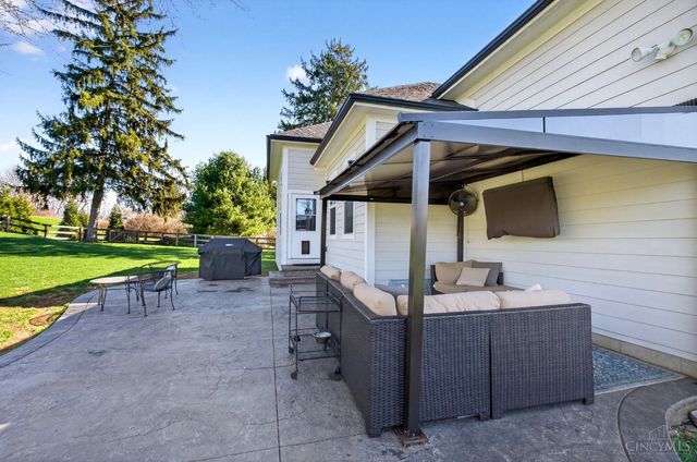 7425 Stoneham Circle, Clearcreek Twp., OH 45066