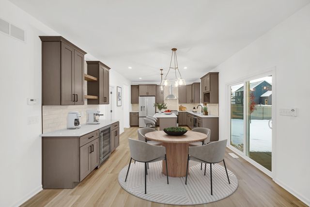 716 Verdano Terrace, Crown Point, IN 46307