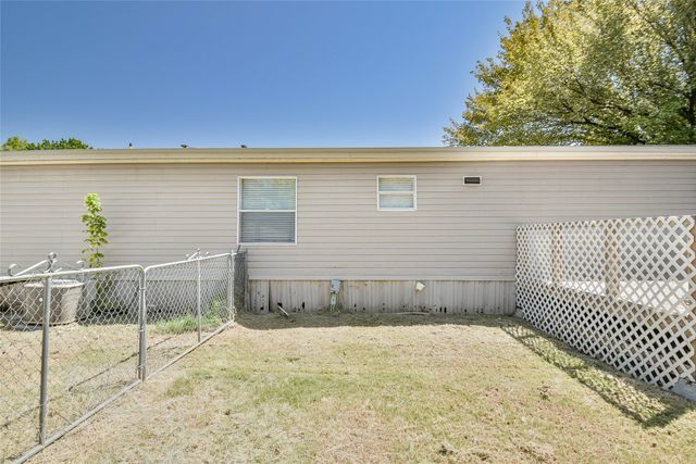 5420 Water View Drive, Granbury, TX 76048