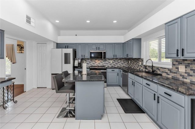 219 STRATHMORE CIRCLE, Kissimmee, FL 34744