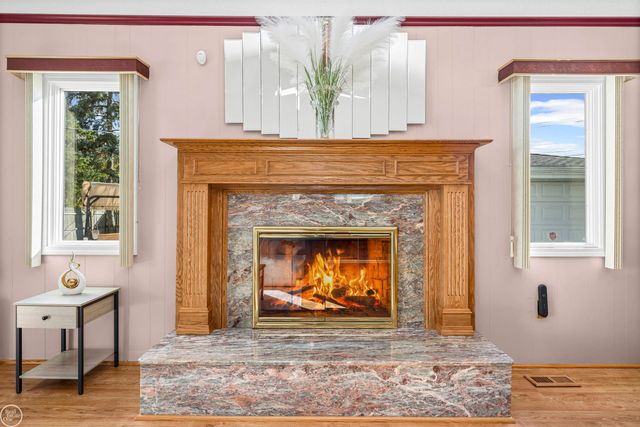 11908 Tahiti Drive, Sterling Heights, MI 48312