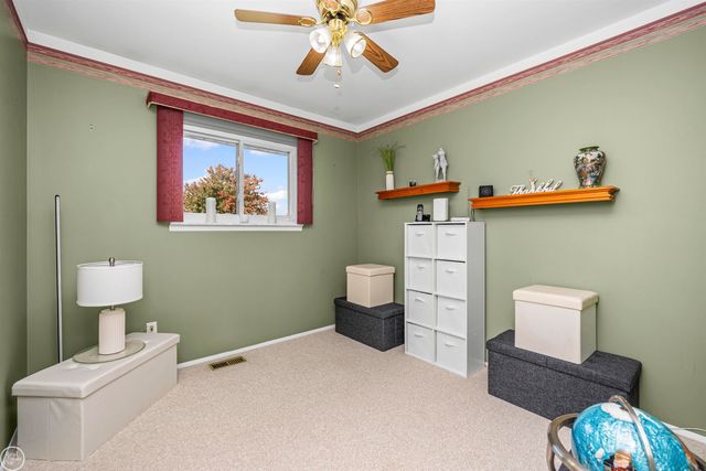 11908 Tahiti Drive, Sterling Heights, MI 48312