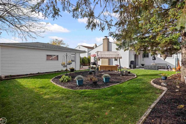 11908 Tahiti Drive, Sterling Heights, MI 48312