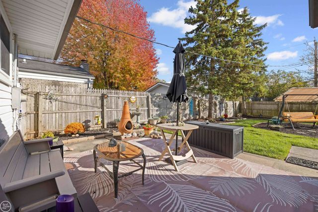 11908 Tahiti Drive, Sterling Heights, MI 48312