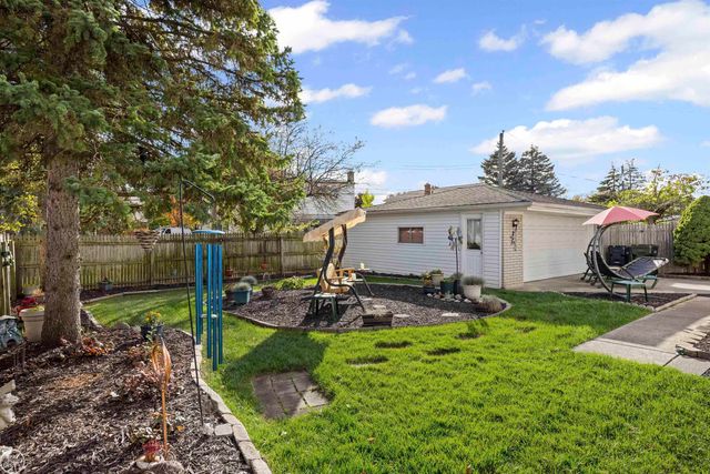 11908 Tahiti Drive, Sterling Heights, MI 48312