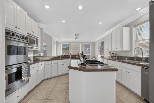13511 Indigo Lake, Houston, TX 77077