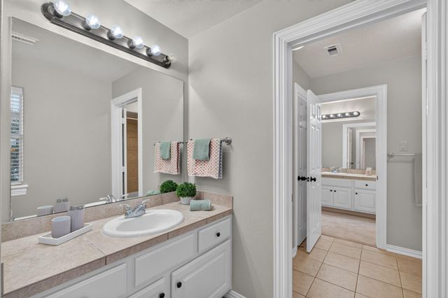 13511 Indigo Lake, Houston, TX 77077